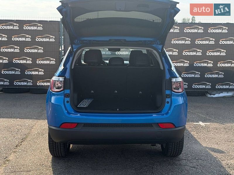Внедорожник / Кроссовер Jeep Compass 2022 в Киеве