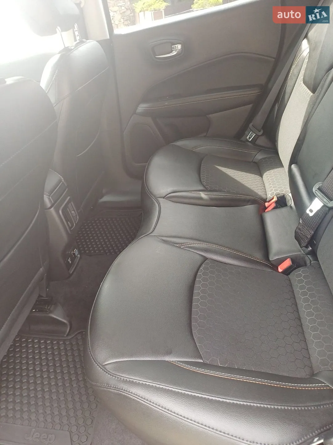 2019 Jeep Compass - мініатюра 10