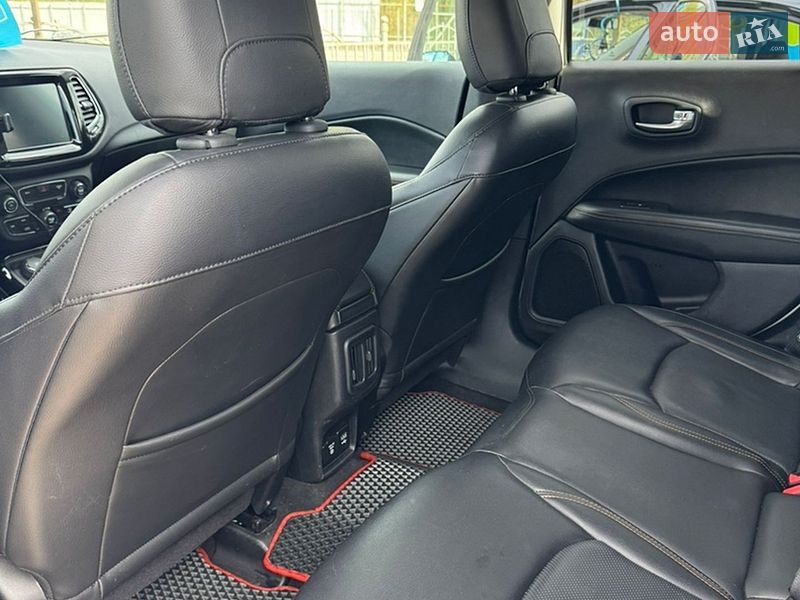 Внедорожник / Кроссовер Jeep Compass 2017 в Ахтырке