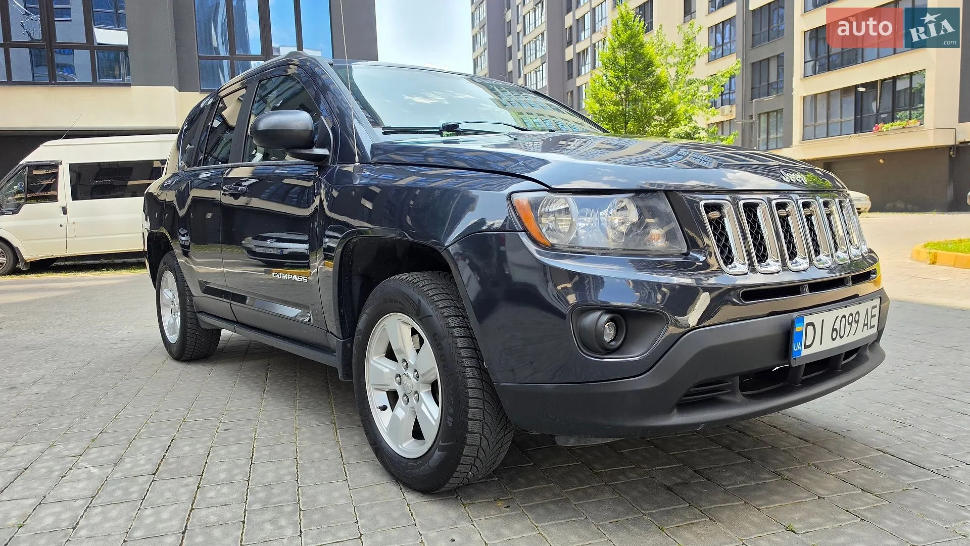 2015 Jeep Compass - мініатюра 9