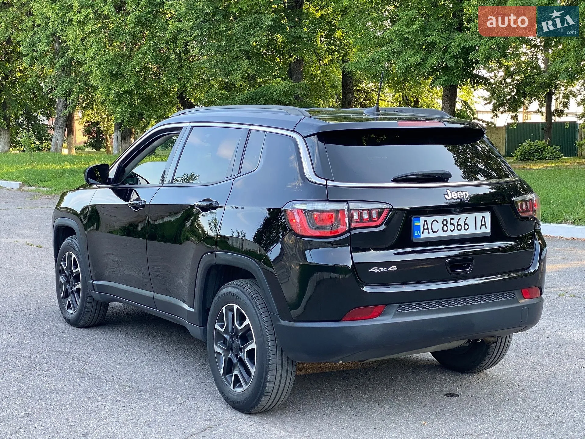 2017 Jeep Compass - мініатюра 6
