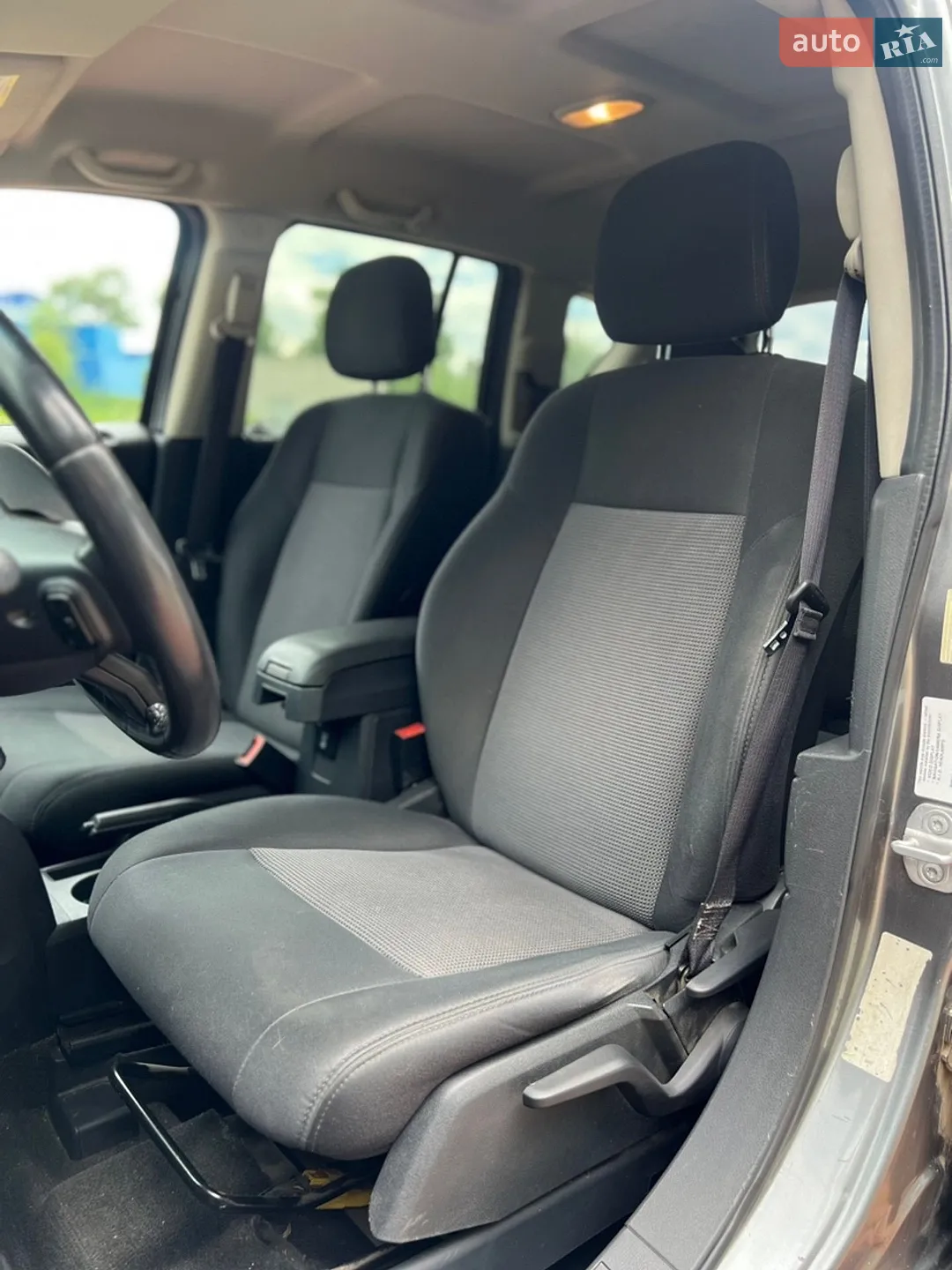 2012 Jeep Compass - мініатюра 23