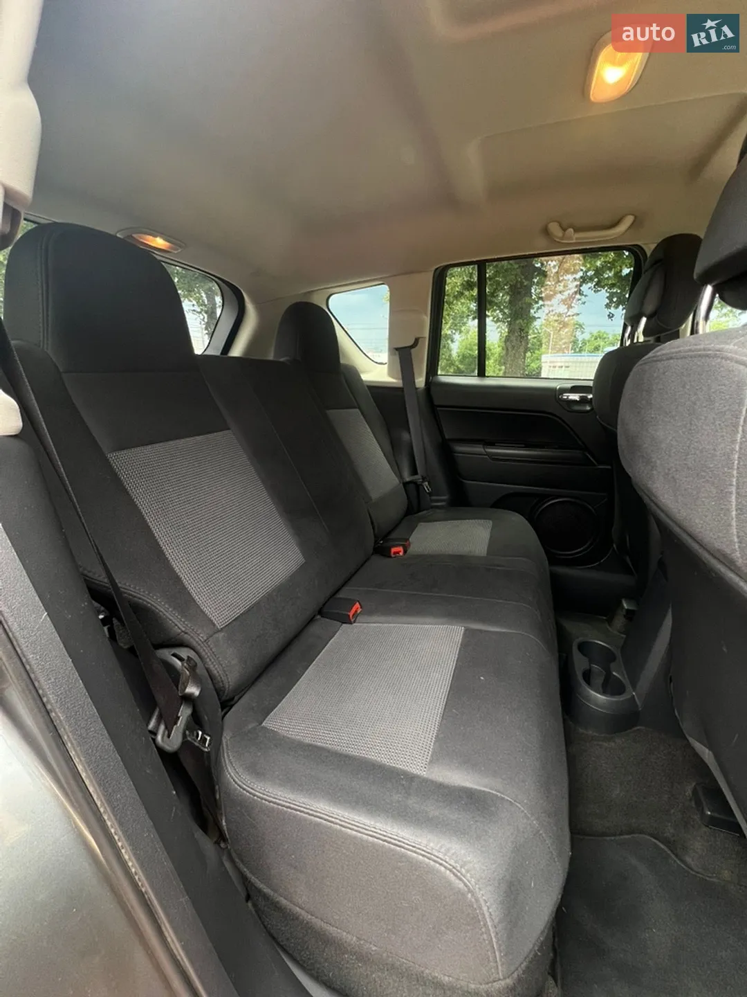 2012 Jeep Compass - мініатюра 42