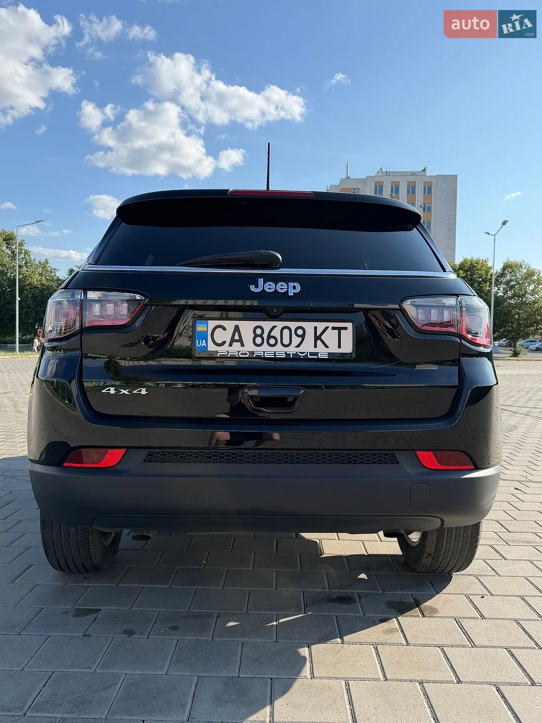 2023 Jeep Compass - мініатюра 6