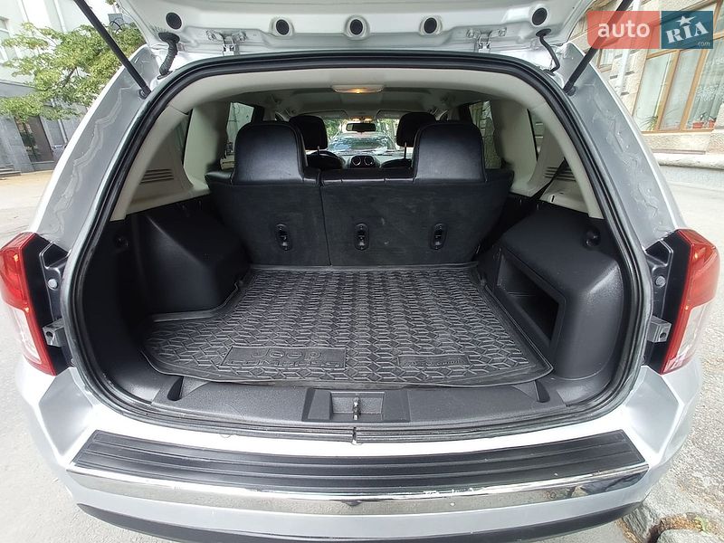 Внедорожник / Кроссовер Jeep Compass 2013 в Харькове