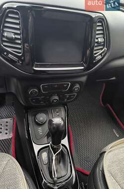 Внедорожник / Кроссовер Jeep Compass 2018 в Снятине