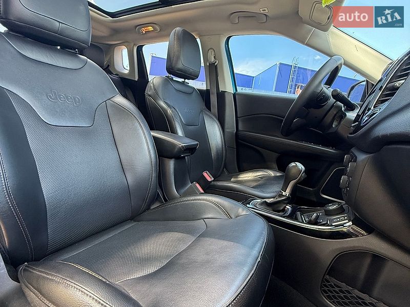 Внедорожник / Кроссовер Jeep Compass 2018 в Сумах