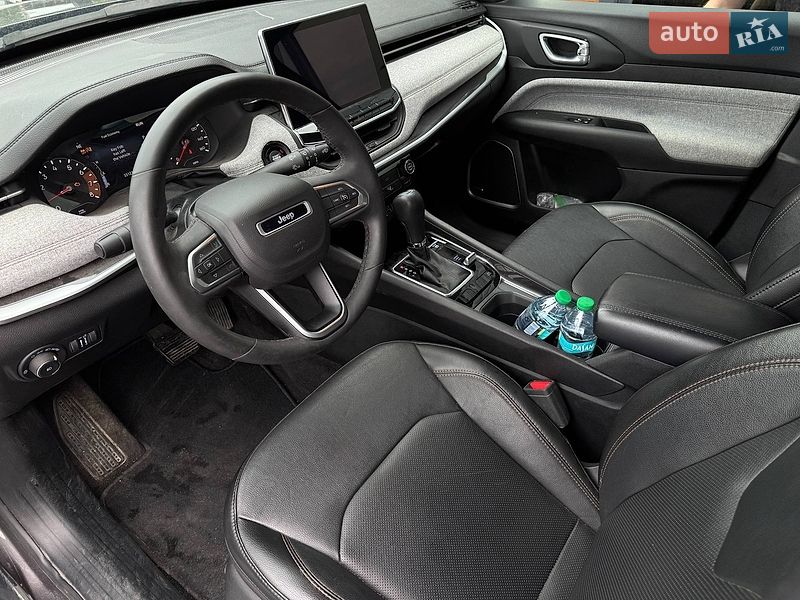 Позашляховик / Кросовер Jeep Compass 2023 в Рівному