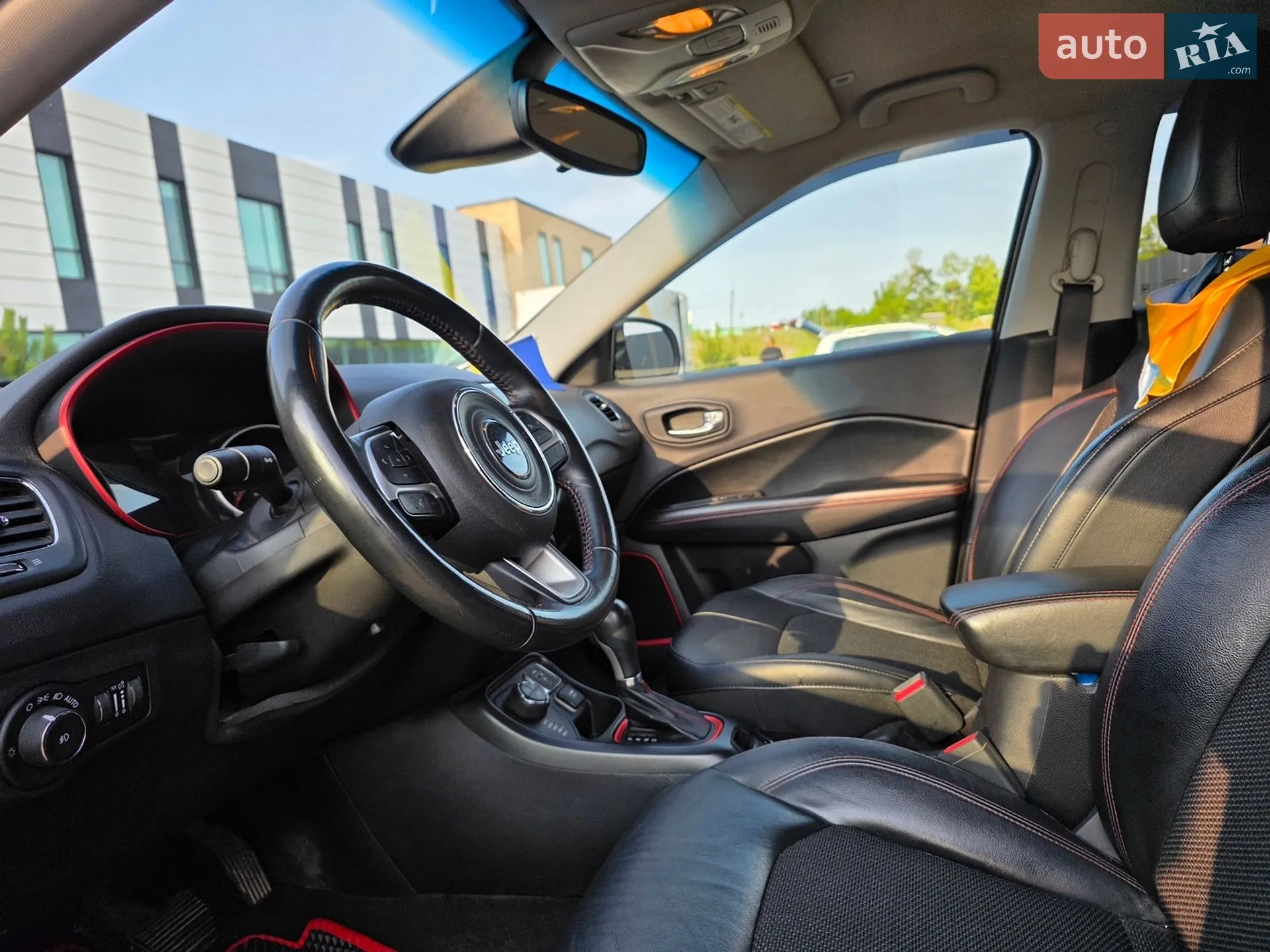 2017 Jeep Compass - мініатюра 13