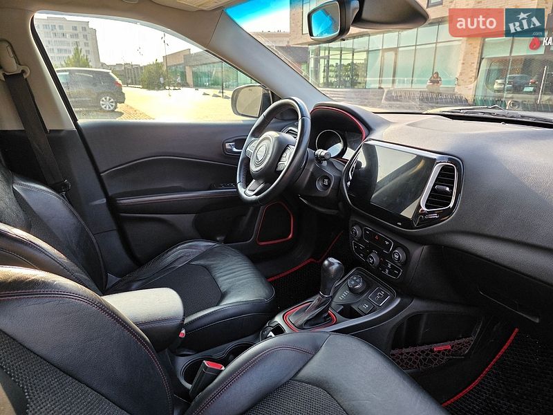 Внедорожник / Кроссовер Jeep Compass 2017 в Хмельницком