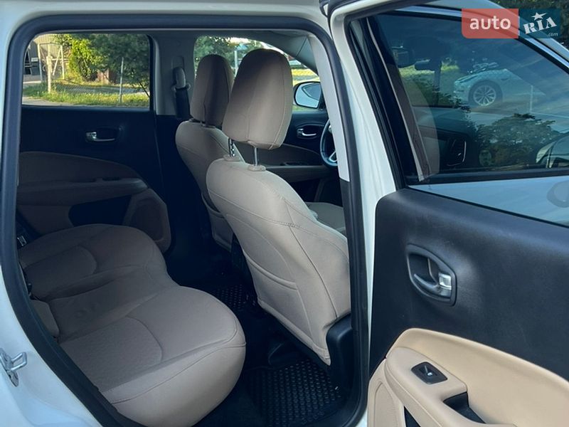 Внедорожник / Кроссовер Jeep Compass 2019 в Львове