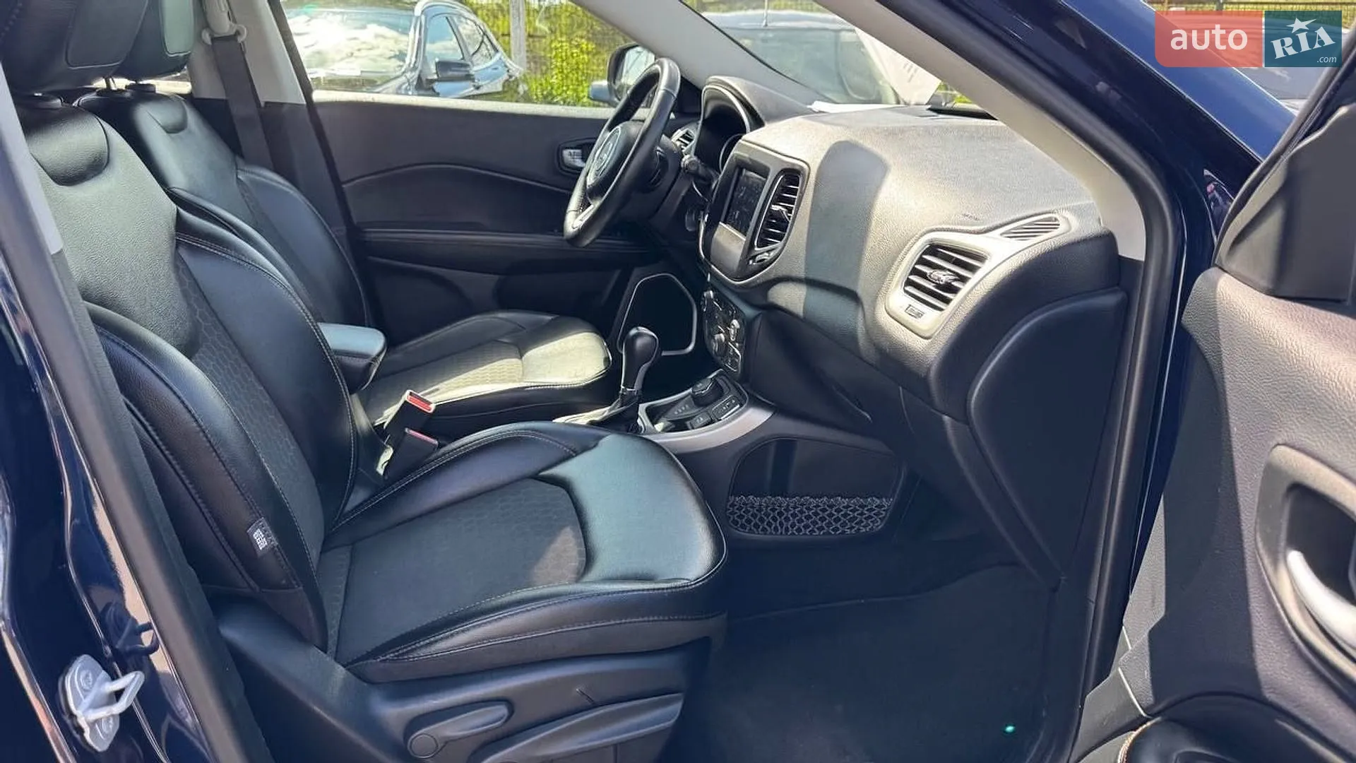 2018 Jeep Compass - мініатюра 12