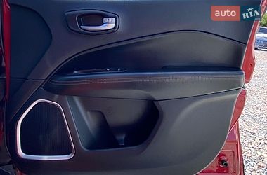Внедорожник / Кроссовер Jeep Compass 2018 в Ровно
