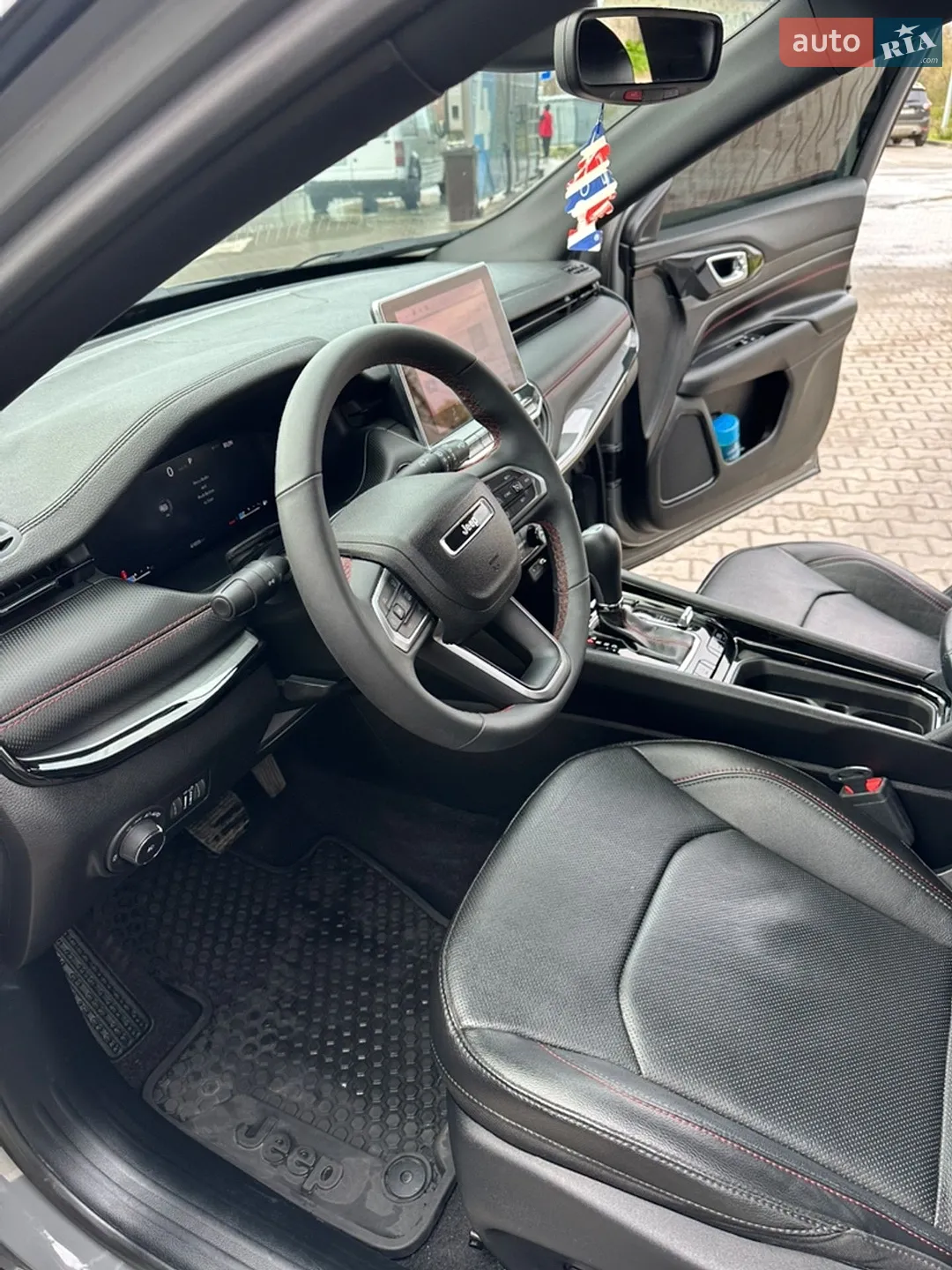 2023 Jeep Compass - мініатюра 27