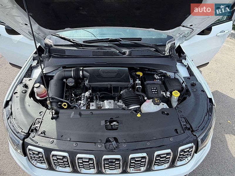 Внедорожник / Кроссовер Jeep Compass 2024 в Полтаве