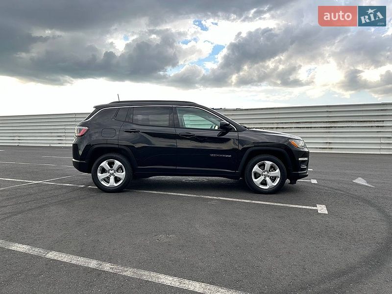 Позашляховик / Кросовер Jeep Compass 2021 в Львові