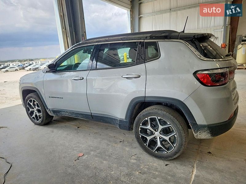 Внедорожник / Кроссовер Jeep Compass 2024 в Львове