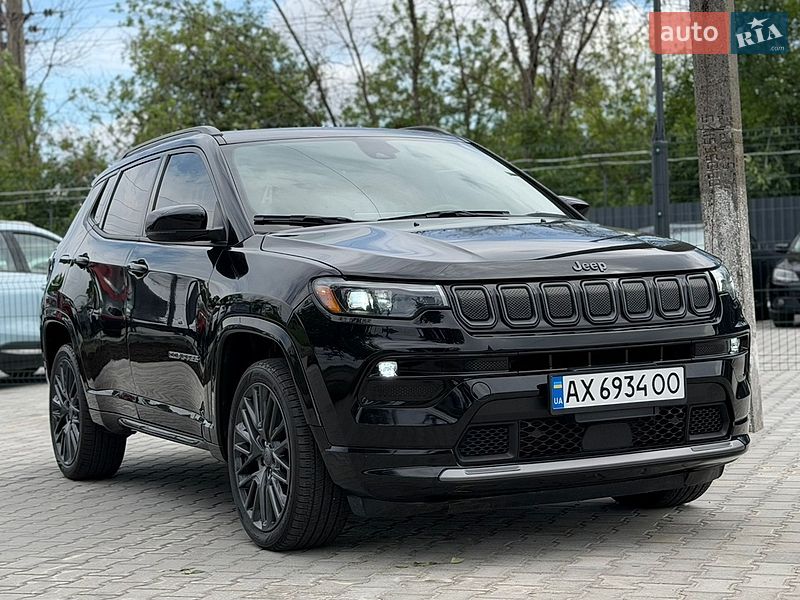 Внедорожник / Кроссовер Jeep Compass 2022 в Первомайске