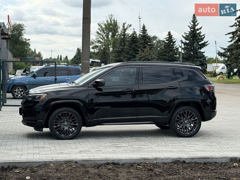 Внедорожник / Кроссовер Jeep Compass 2022 в Первомайске