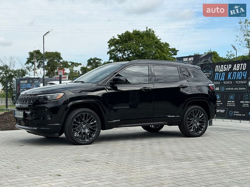 Внедорожник / Кроссовер Jeep Compass 2022 в Первомайске