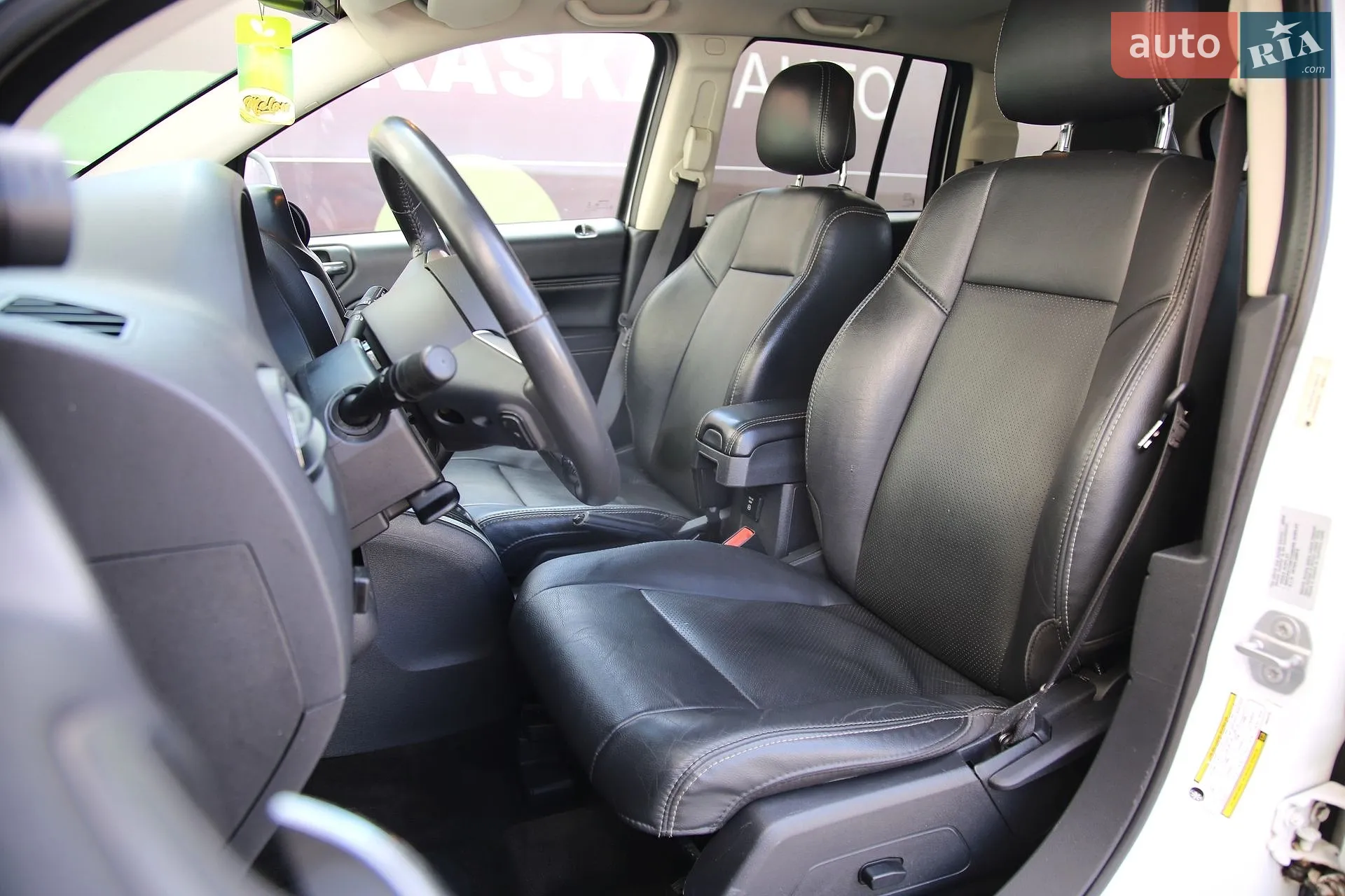 2015 Jeep Compass - мініатюра 7