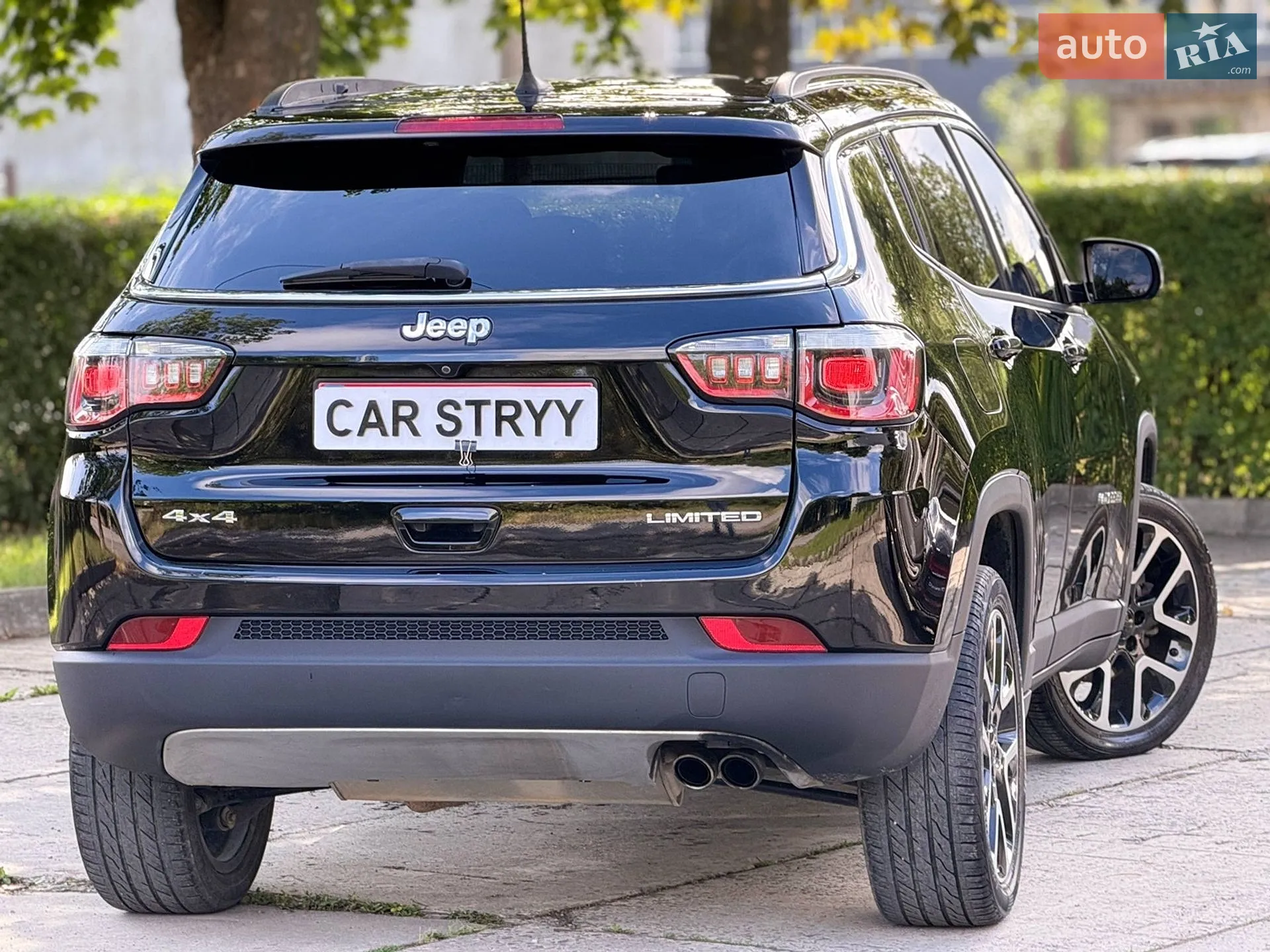 2017 Jeep Compass - мініатюра 21