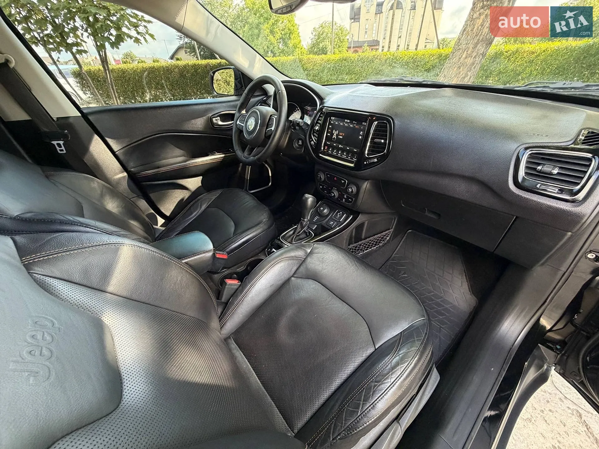 2017 Jeep Compass - мініатюра 51
