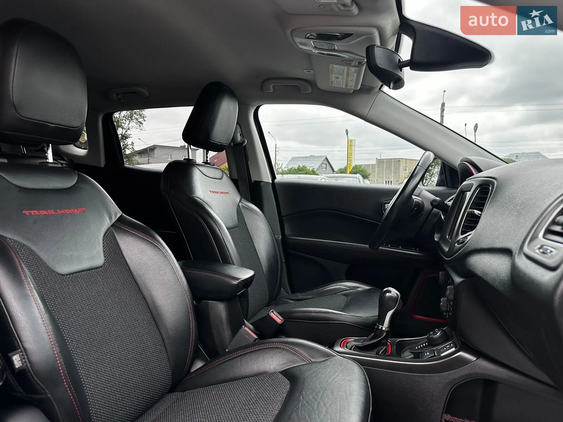 2019 Jeep Compass - мініатюра 27