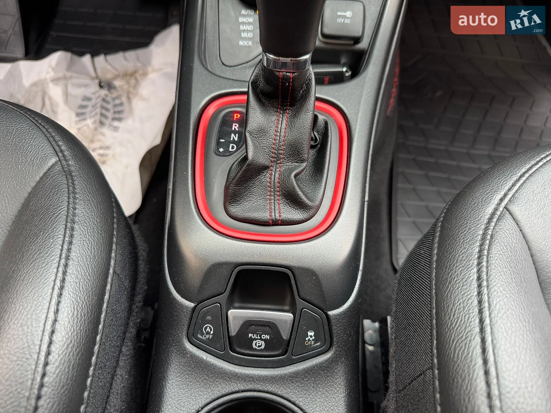 2019 Jeep Compass - мініатюра 28