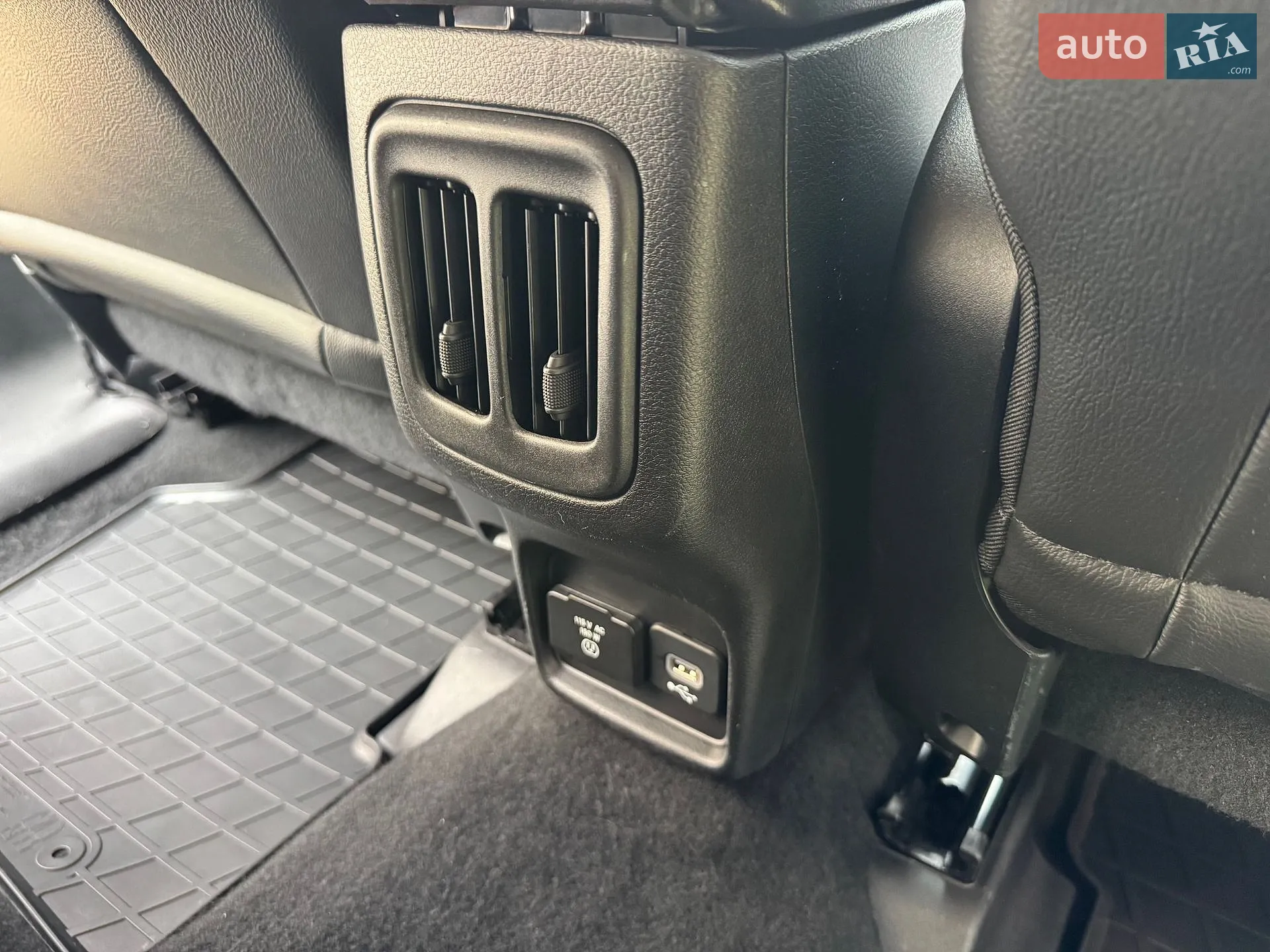 2019 Jeep Compass - мініатюра 38