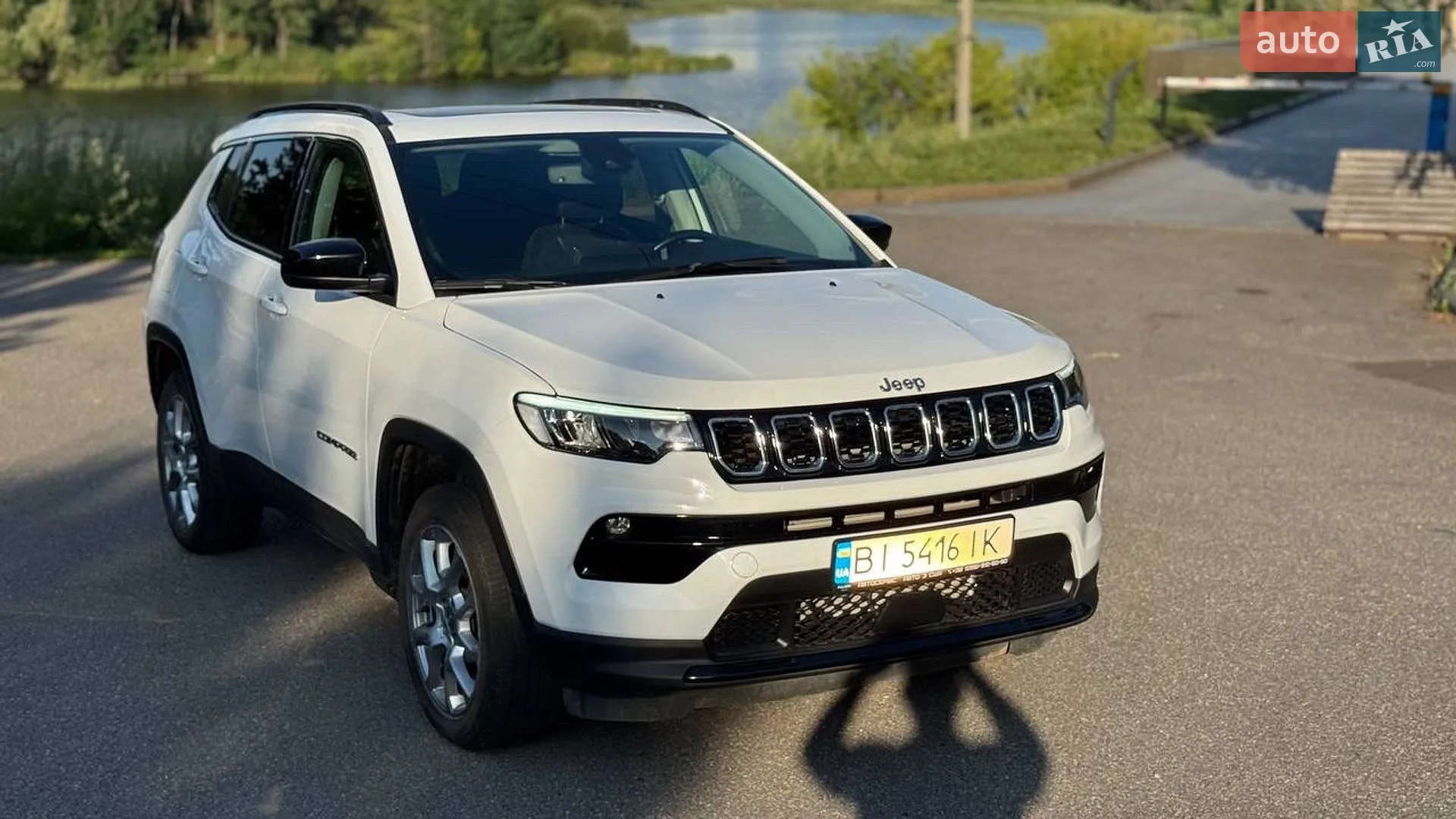 2022 Jeep Compass - мініатюра 2