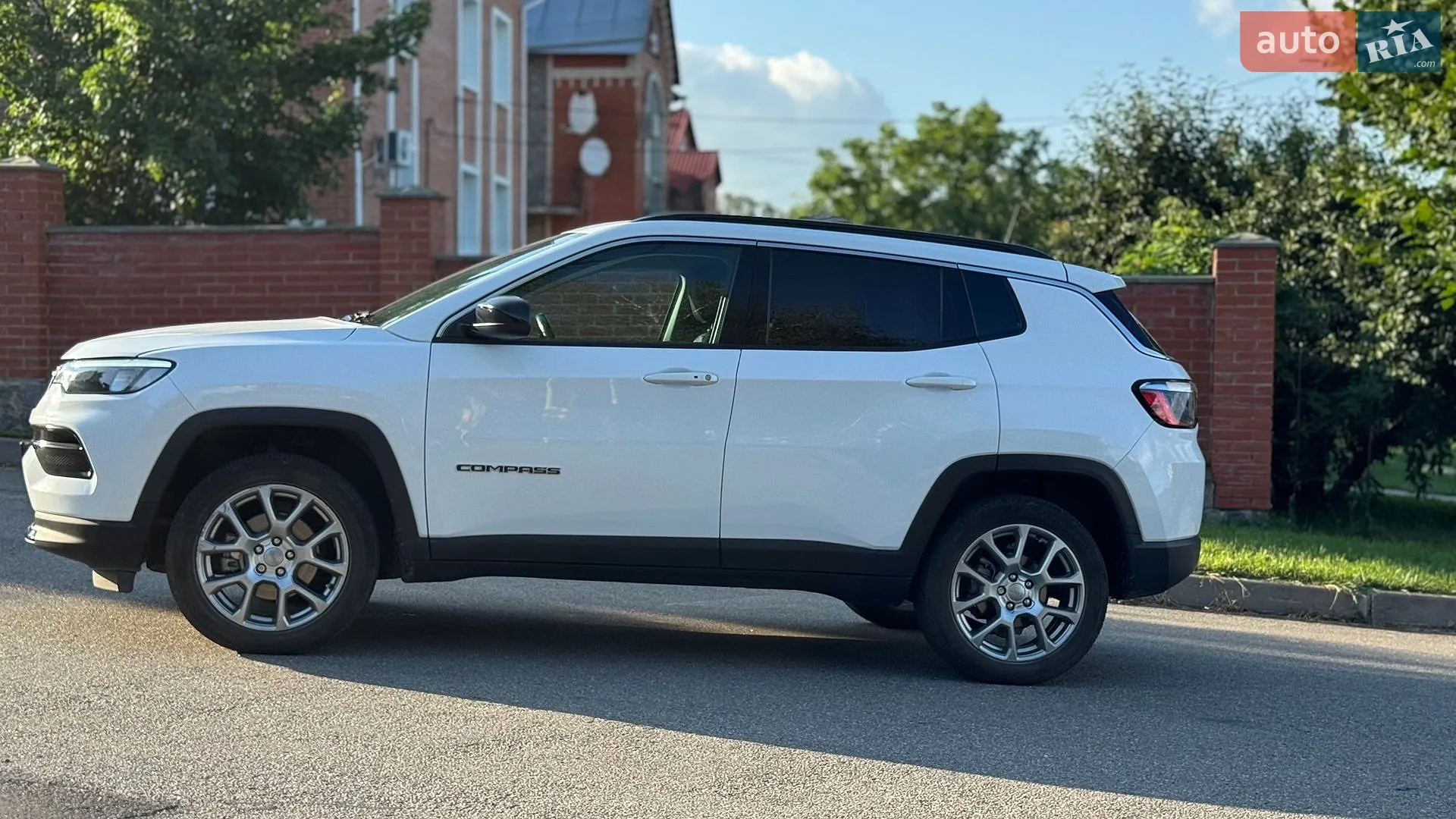 2022 Jeep Compass - мініатюра 17
