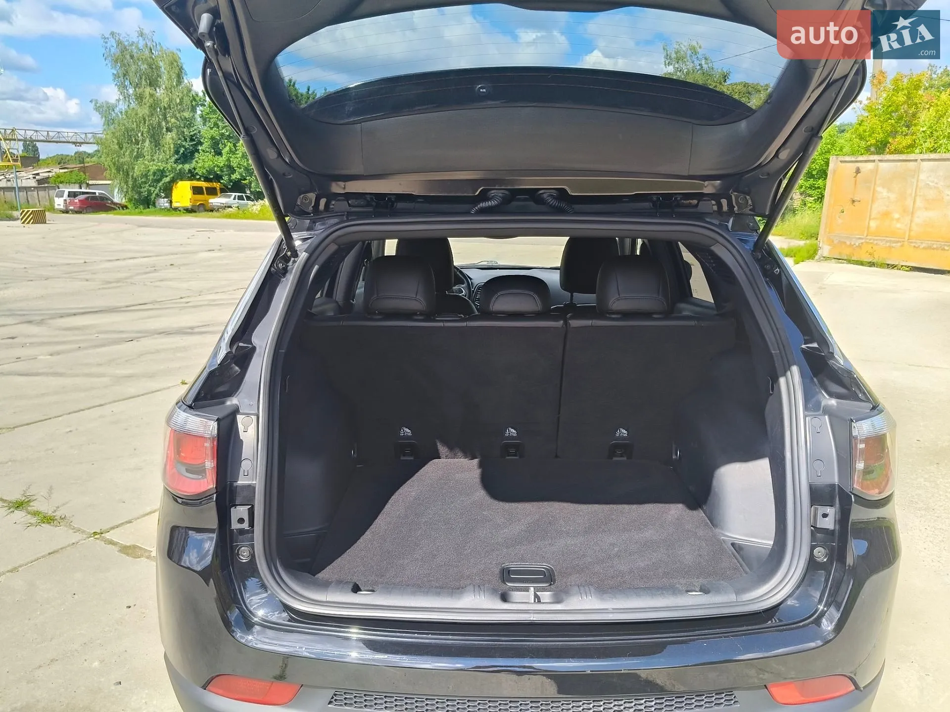 2017 Jeep Compass - мініатюра 21