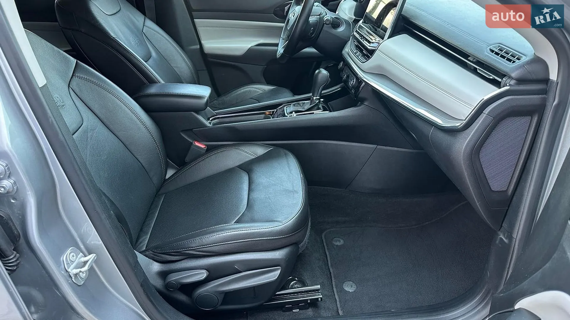2021 Jeep Compass - мініатюра 6