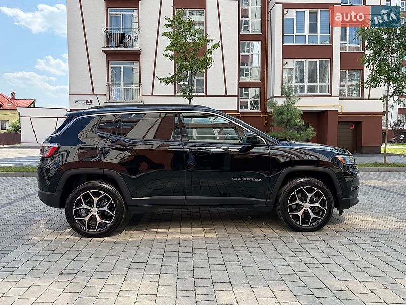 Внедорожник / Кроссовер Jeep Compass 2024 в Ивано-Франковске