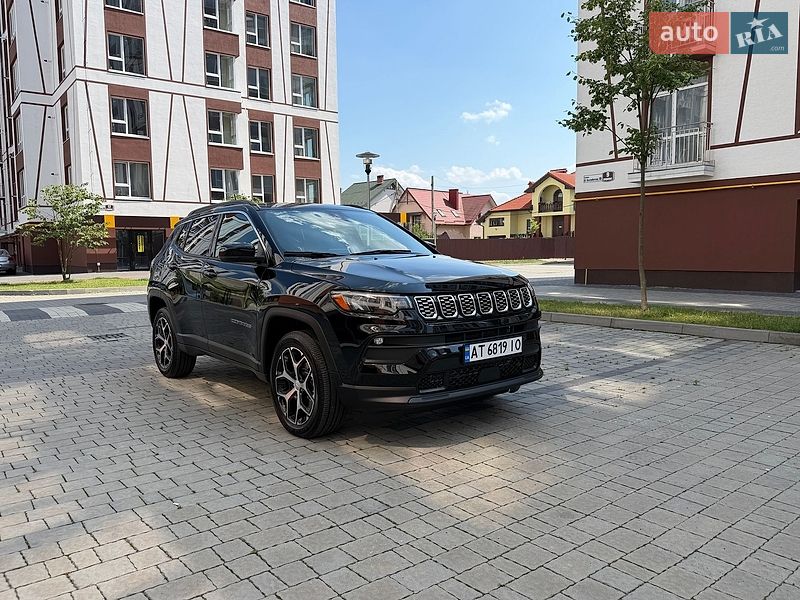 Внедорожник / Кроссовер Jeep Compass 2024 в Ивано-Франковске