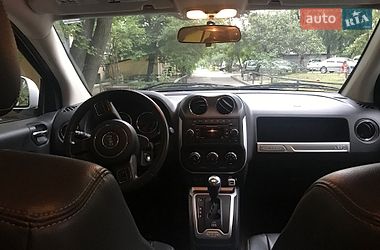 Позашляховик / Кросовер Jeep Compass 2012 в Києві