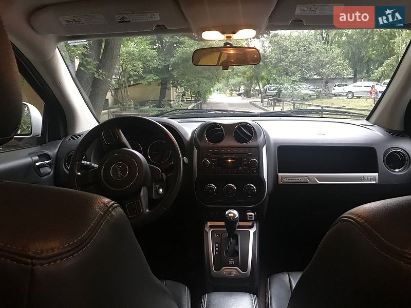 Позашляховик / Кросовер Jeep Compass 2012 в Києві