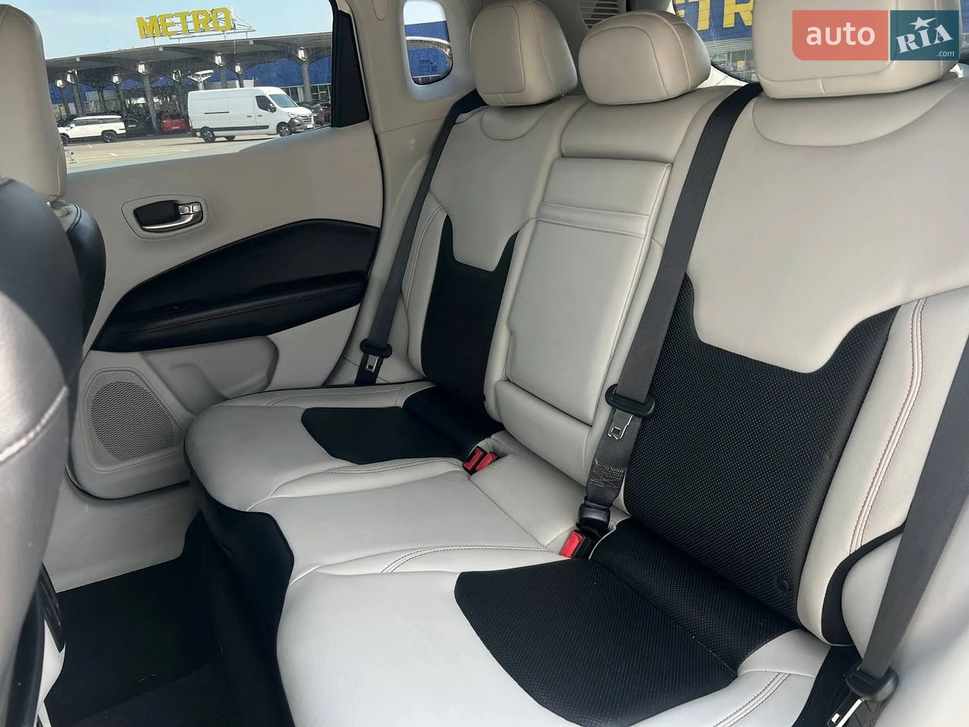 2017 Jeep Compass - мініатюра 10