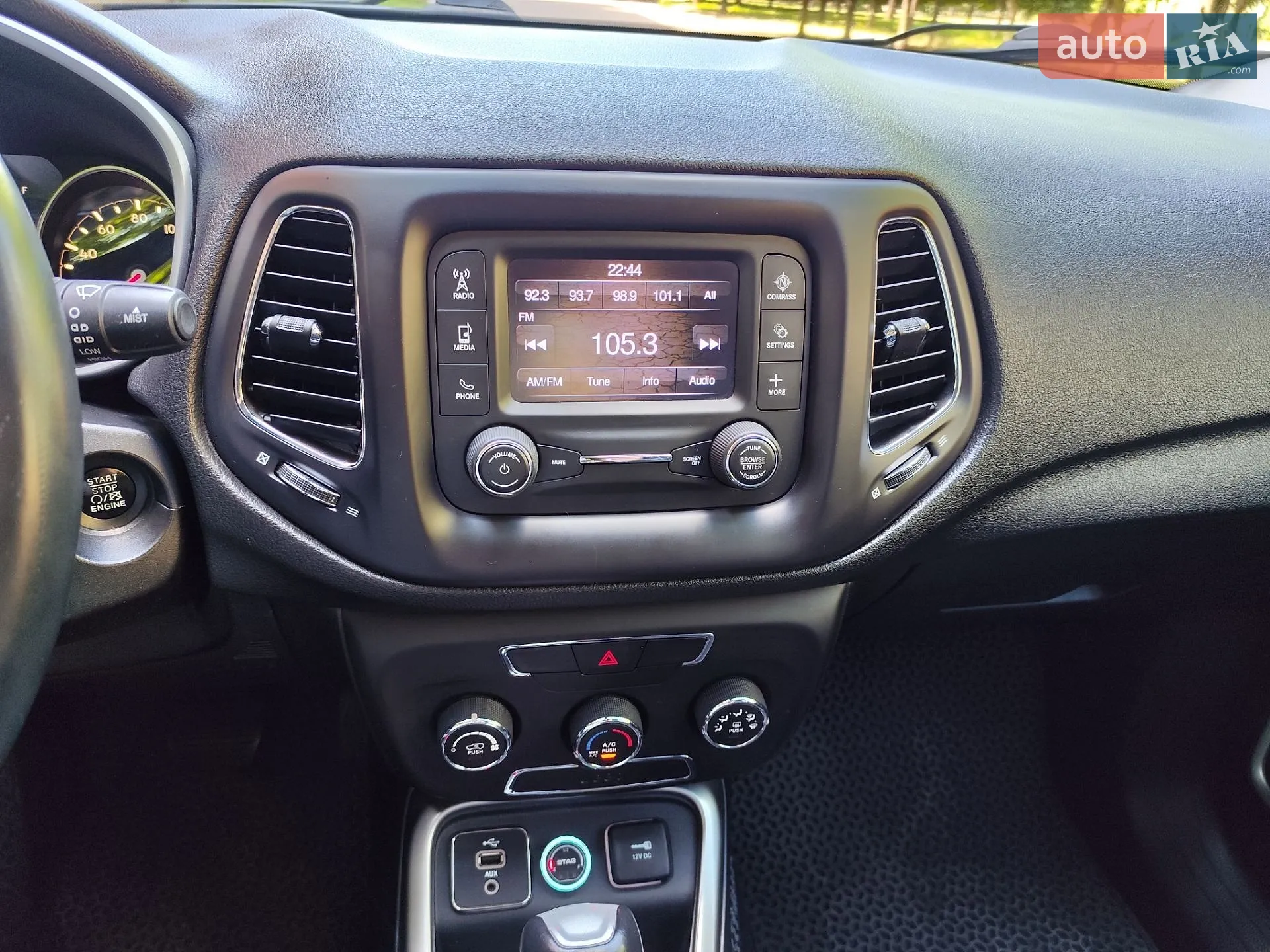 2017 Jeep Compass - мініатюра 4