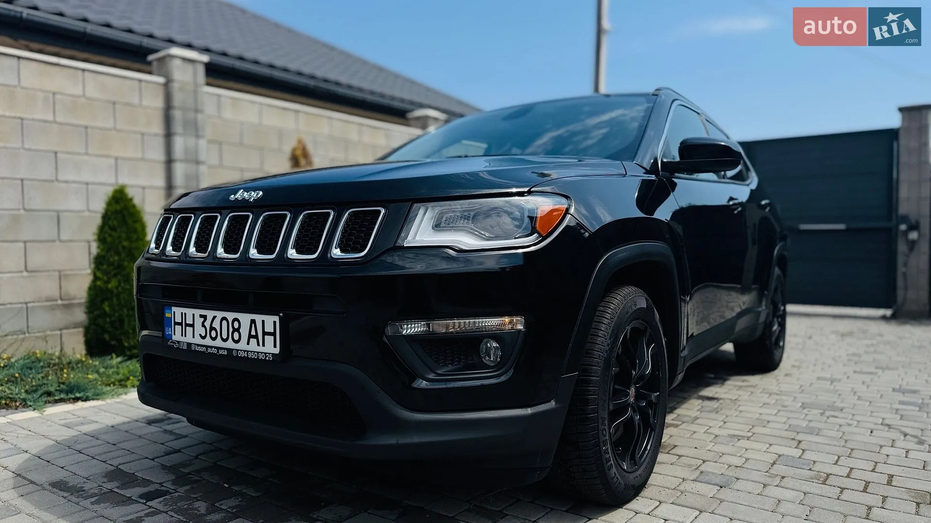 2020 Jeep Compass - фото 1