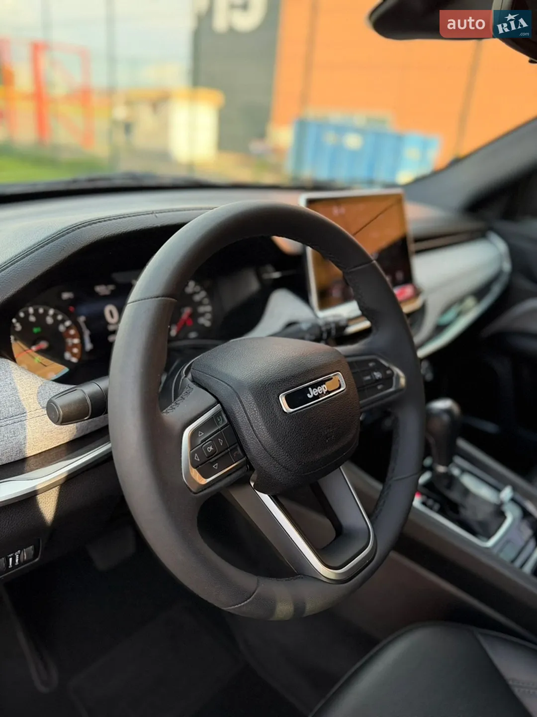 2023 Jeep Compass - мініатюра 12