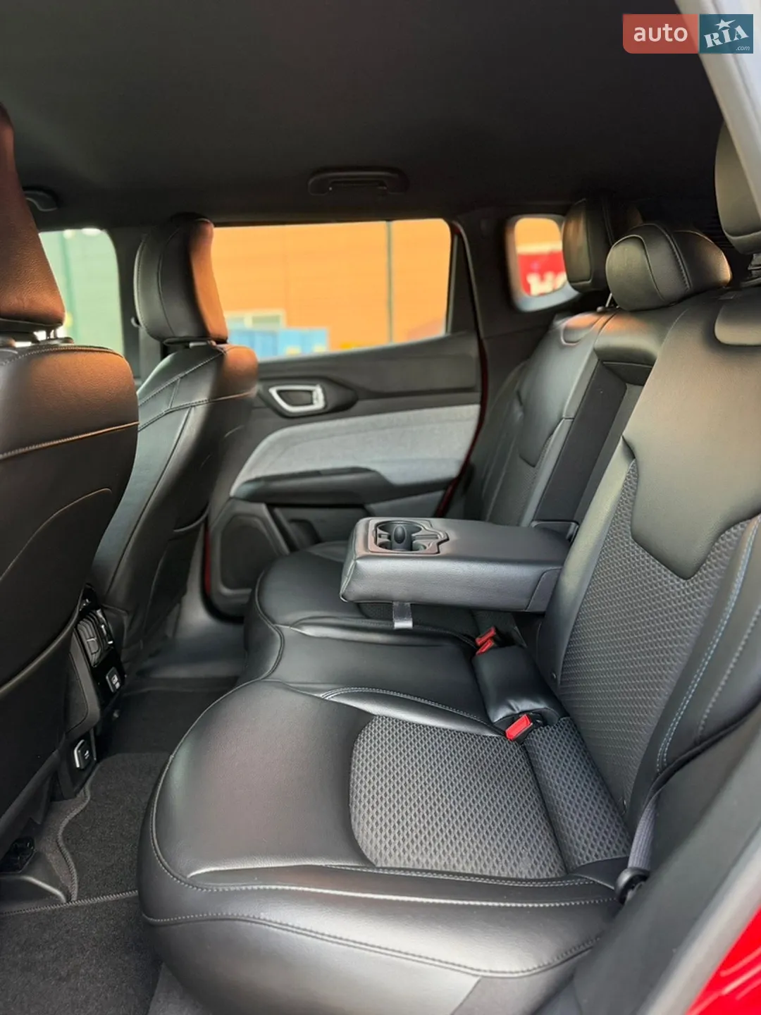2023 Jeep Compass - мініатюра 16