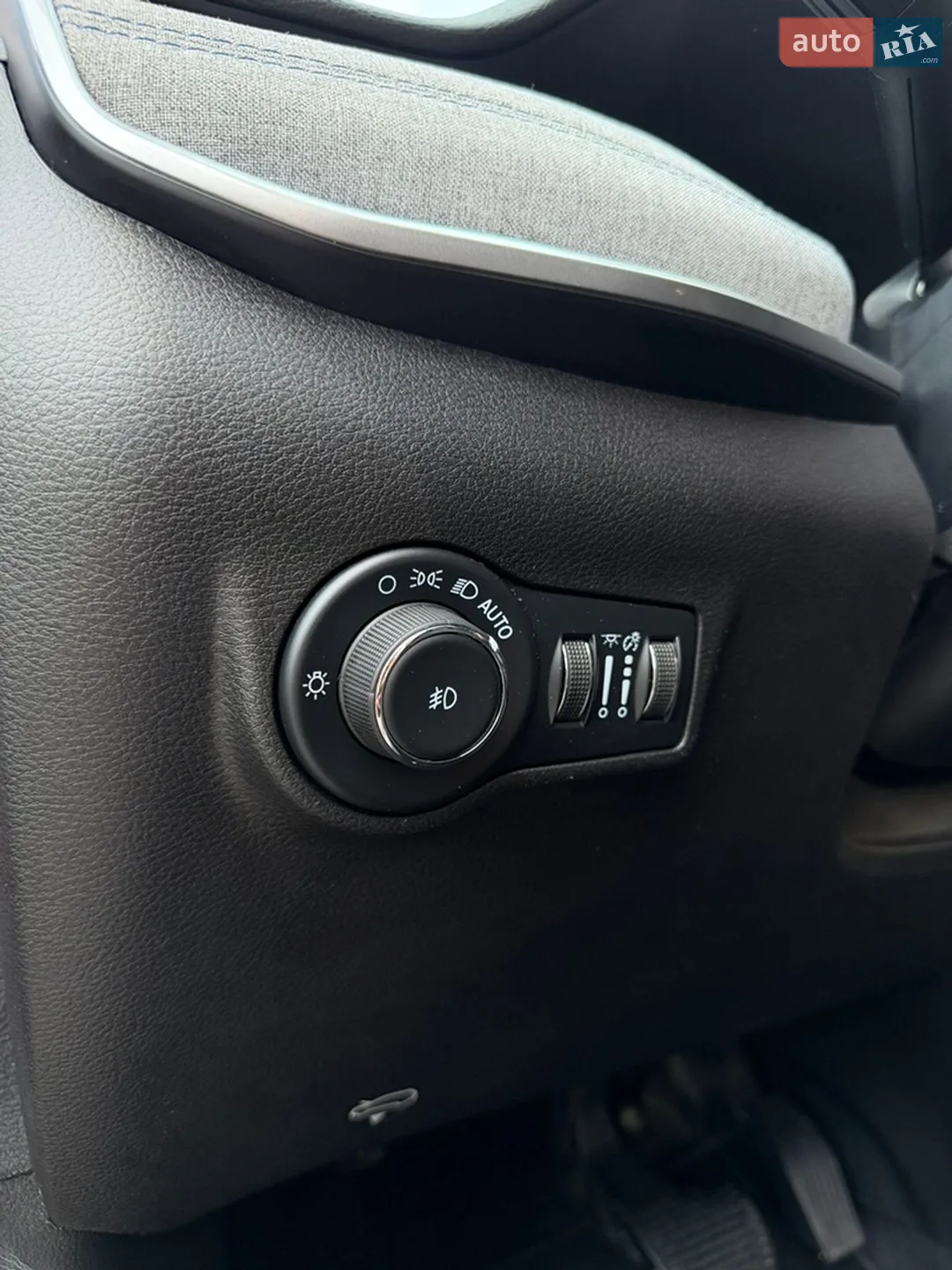 2023 Jeep Compass - мініатюра 19