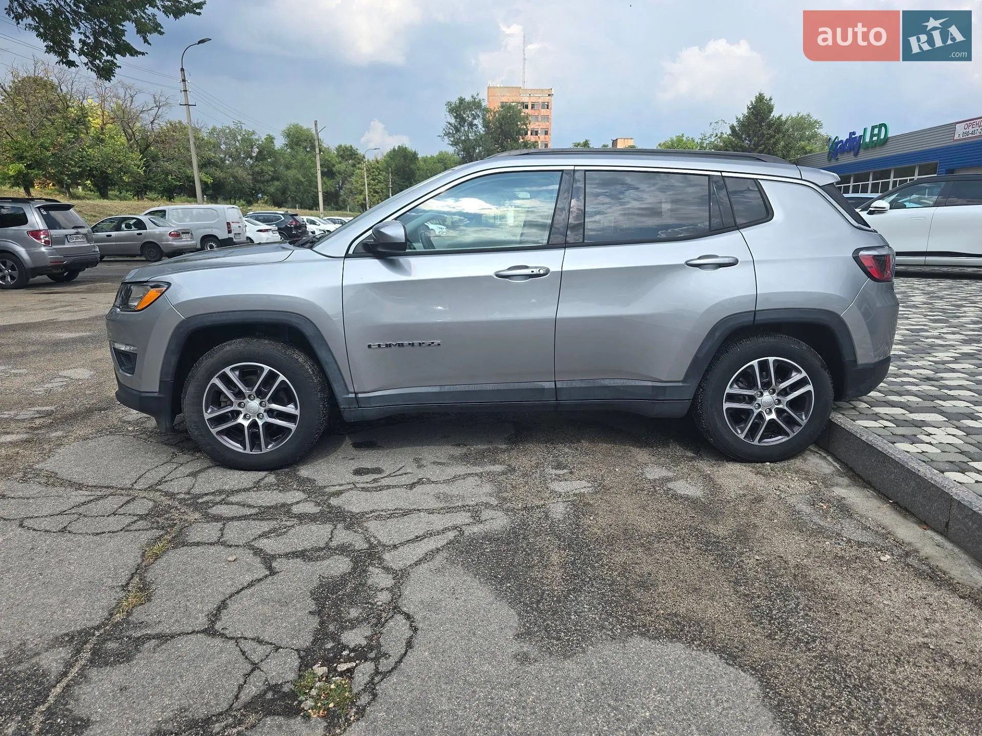 2019 Jeep Compass - мініатюра 11