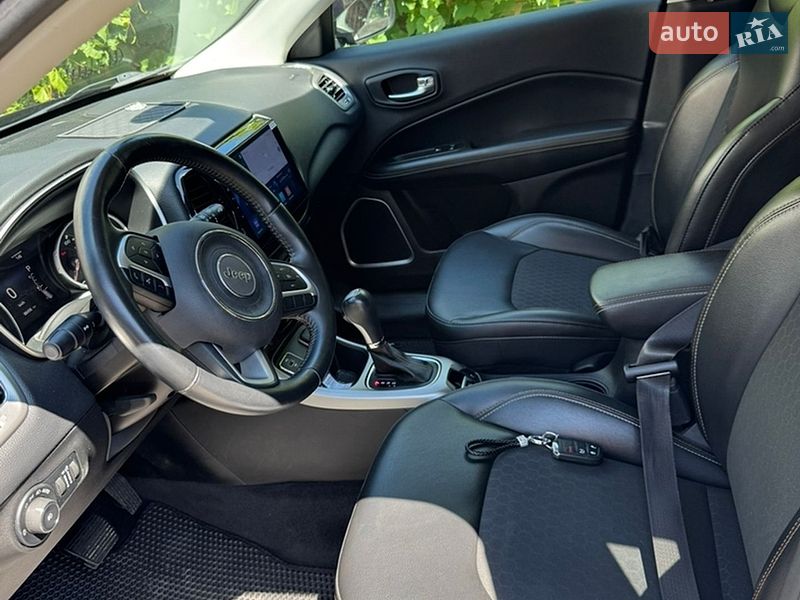 Внедорожник / Кроссовер Jeep Compass 2018 в Харькове