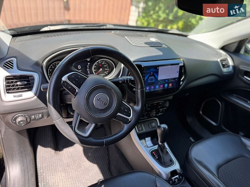 Внедорожник / Кроссовер Jeep Compass 2018 в Харькове