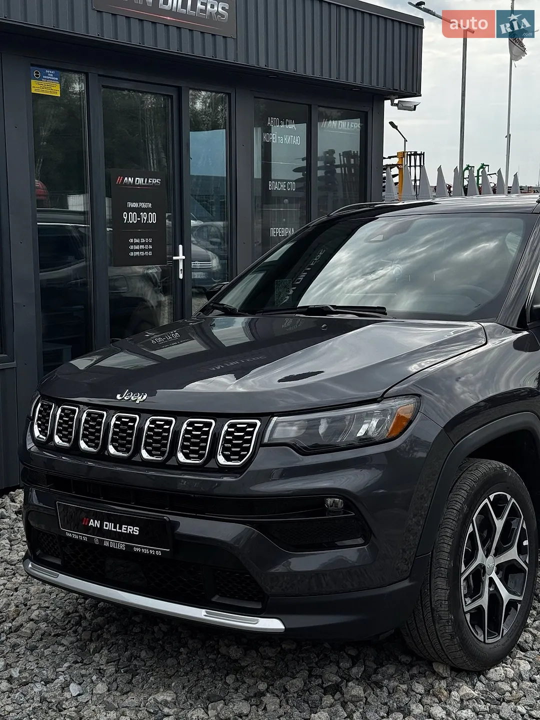 2024 Jeep Compass - мініатюра 12