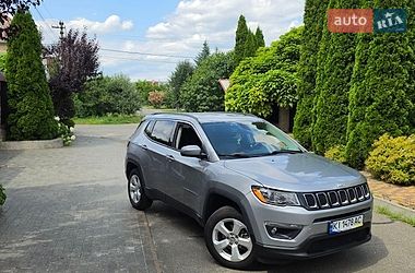 Внедорожник / Кроссовер Jeep Compass 2018 в Киеве