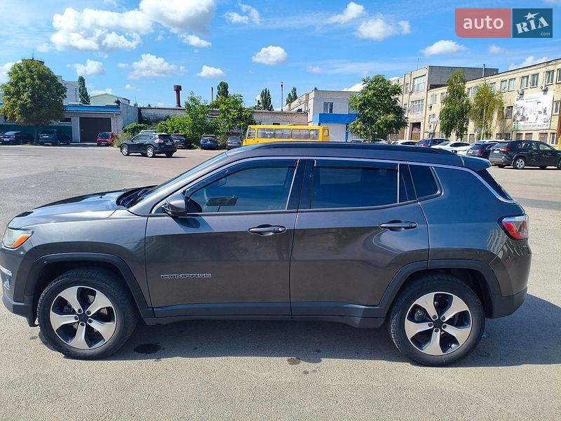 Внедорожник / Кроссовер Jeep Compass 2017 в Черкассах